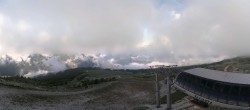 Archived image Webcam Peisey Vallandry - Top station of chairlift Grizzly 07:00