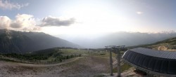Archived image Webcam Peisey Vallandry - Top station of chairlift Grizzly 19:00