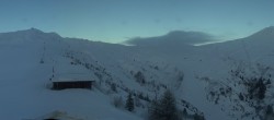 Archiv Foto Webcam Les Contamines Montjoie - Blick auf die Piste Signal 02:00