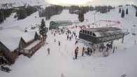 Archived image Webcam Sunshine Village 04:00