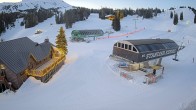 Archived image Webcam Sunshine Village 04:00