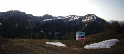 Archived image Webcam Lake Louise: Panorama Ptarmigan 04:00