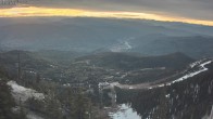 Archived image Webcam Red Mountain Resort Slope and Lift 04:00