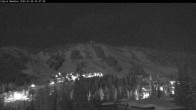 Archived image Webcam Silver Queen Slope and chair lift 03:00