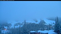 Archived image Webcam Silver Queen Slope and chair lift 05:00