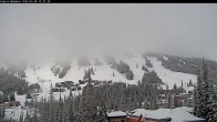 Archived image Webcam Silver Queen Slope and chair lift 09:00