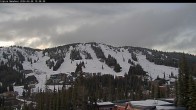 Archived image Webcam Silver Queen Slope and chair lift 18:00