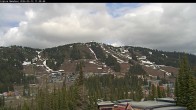 Archived image Webcam Silver Queen Slope and chair lift 10:00