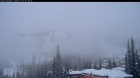 Archived image Webcam Silver Queen Slope and chair lift 09:00