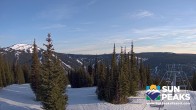 Archived image Webcam Sun Peaks - View Mt. Tod 06:00