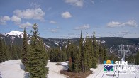 Archived image Webcam Sun Peaks - View Mt. Tod 10:00