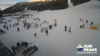 Archived image Webcam Village Day Lodge - Sun Peaks 08:00