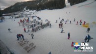 Archiv Foto Webcam Village Day Lodge - Sun Peaks 12:00