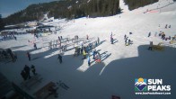 Archiv Foto Webcam Village Day Lodge - Sun Peaks 10:00