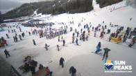 Archiv Foto Webcam Village Day Lodge - Sun Peaks 10:00