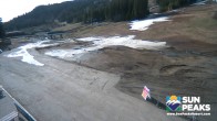 Archived image Webcam Village Day Lodge - Sun Peaks 16:00