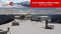 Archived image Webcam Whistler: View Peak 2 Peak Gondola 10:00