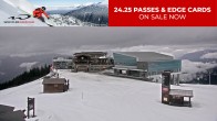 Archived image Webcam Whistler: View Peak 2 Peak Gondola 04:00