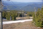 Archived image Webcam Timberline Lodge Ski Area - View Jeff Flood Express 06:00