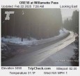 Archiv Foto Webcam Willamette Pass: Blick auf die Strasse 07:00