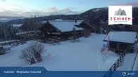 Archived image Webcam 3 Zinnen - Innichen Haunold Top Station 04:00