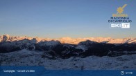 Archiv Foto Webcam Madonna di Campiglio - Grostè Talstation 07:00