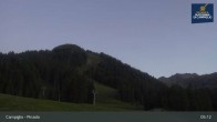 Archiv Foto Webcam Madonna di Campiglio - Pinzolo 04:00