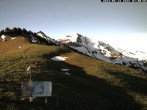 Archived image Webcam top station chair lift, Grimmialp Diemtigtal 06:00