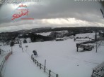 Archiv Foto Webcam Obere Postwiese - Piste, Lift und Schirmbar 13:00