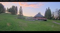 Archived image Webcam Base station Haldenköpfle - Mountain hut 19:00