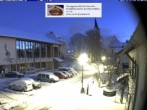 Archiv Foto Webcam Schönwald: Rathaus und Kirche 07:00