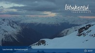 Archived image Webcam top station gondola Gandegg-Hockenhorngrat 02:00