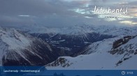 Archived image Webcam top station gondola Gandegg-Hockenhorngrat 02:00