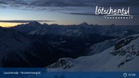 Archived image Webcam top station gondola Gandegg-Hockenhorngrat 06:00