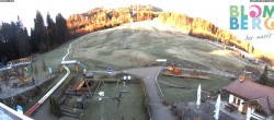 Archived image Webcam base station of mountain Blomberg 05:00