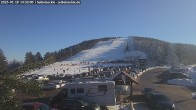 Archiv Foto Webcam Seibelseckle: Rasthütte und Blick auf die Piste 13:00