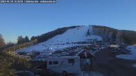 Archiv Foto Webcam Seibelseckle: Rasthütte und Blick auf die Piste 15:00