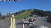 Archiv Foto Webcam Seibelseckle: Rasthütte und Blick auf die Piste 17:00