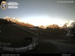 Archived image Webcam Brusson - View over the slope 19:00