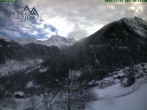 Archiv Foto Webcam Grimentz: Blick auf das Tal 09:00