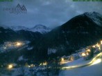 Archiv Foto Webcam Grimentz: Blick auf das Tal 06:00