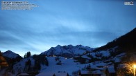 Archiv Foto Webcam Prägraten am Großvenediger: Blick auf Bichl und die Maurer Berge 17:00