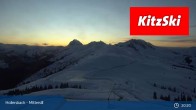 Archiv Foto Webcam Kitzbühel: Bergstation Panoramabahn - Resterhöhe 04:00