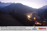 Archiv Foto Webcam Berghaus Rosengarten: Blick auf Welschnofen 05:00