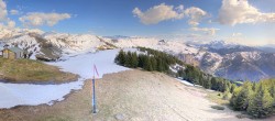 Archived image Webcam Notre Dame de Bellecombe - Top station chairlift Ban Rouge 17:00