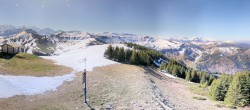 Archived image Webcam Notre Dame de Bellecombe - Top station chairlift Ban Rouge 09:00