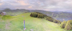 Archiv Foto Webcam Notre Dame de Bellecombe - Bergstation Sessellift Ban Rouge 05:00