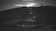 Archived image Webcam Ski Jumping Venue at Vogtland Arena 01:00