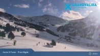 Archived image Webcam Grandvalira Ski Resort: Pi de Migdia 14:00