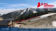 Archiv Foto Webcam Vallnord - Pal: Sicht auf Talstation La Massana und Piste El Planell 16:00